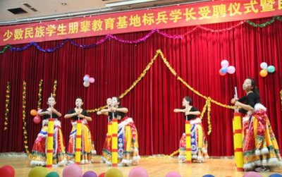 朋輩教育與文化藝術(shù)交流活動的融合策劃